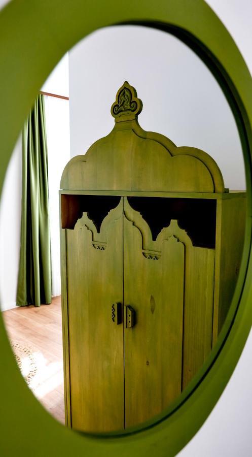 Bed and Breakfast Conacul Olarilor Baia de Fier Exterior foto